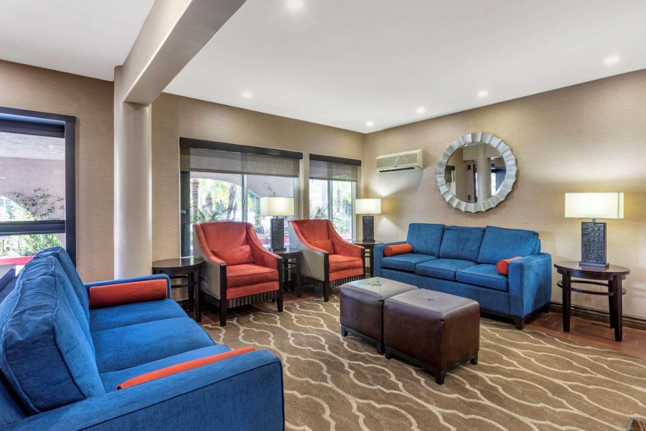 Comfort Inn Escondido San Diego North County מראה חיצוני תמונה